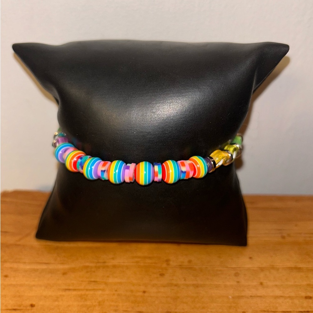 “PRIDE” 🌈Rainbow🌈 Heishi Beaded Bracelet